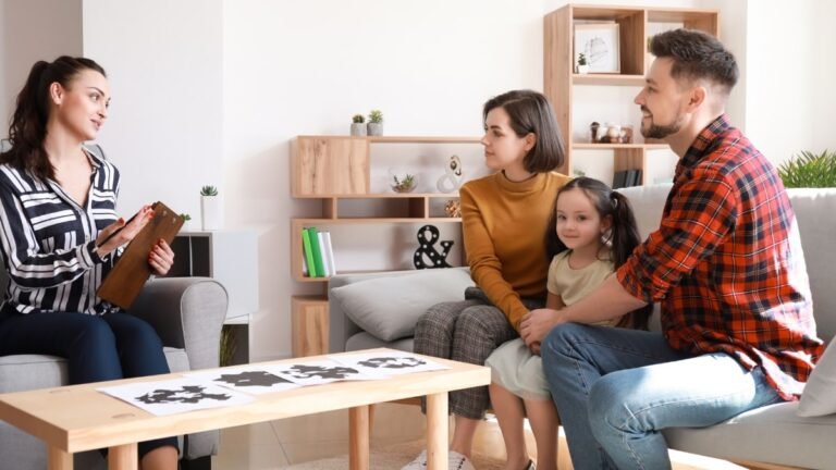 Why Collaboration Between Parents and Therapists Accelerates Growth